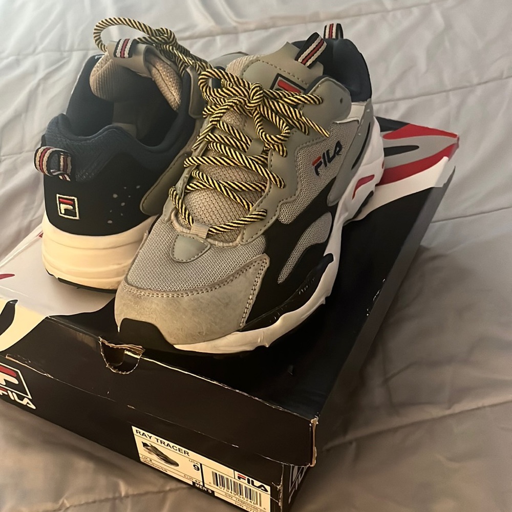 Ray Tracker Size 9